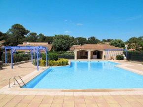 Maison avec jardin et piscine